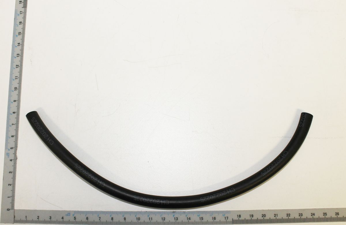 Benzinschlauch Ø9/6x285 von Scheppach. Der Schlauch ist von der Seite zu sehen.