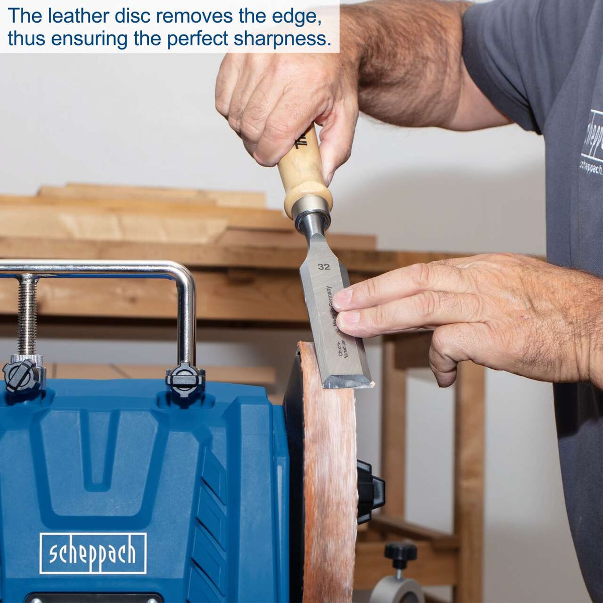 The leather disc sharpening system removes the edge, ensuring perfect sharpness.