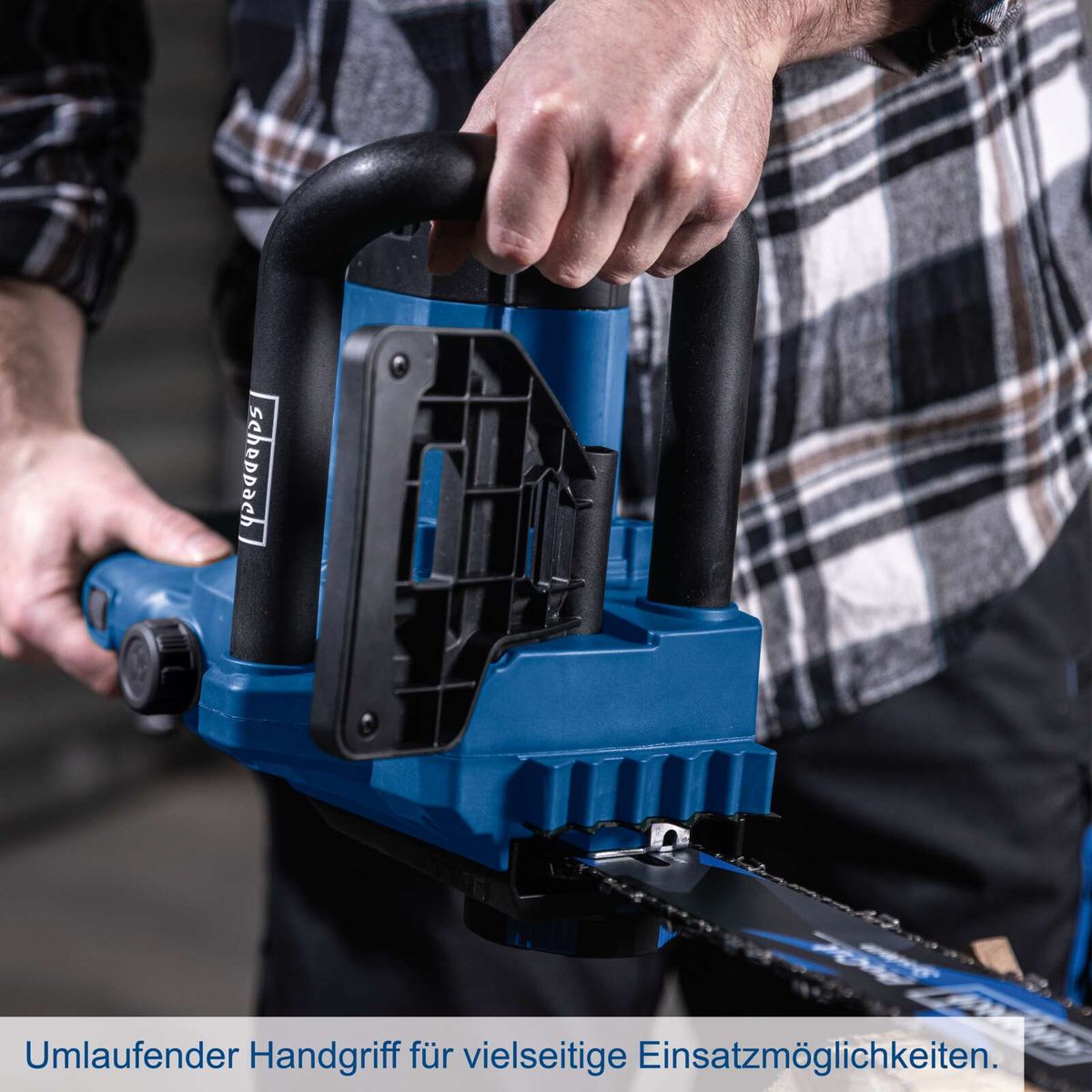 Ergonomischer Rundgriff für vielseitige Handhabung und Komfort beim Arbeiten mit der Scheppach-Elektrokettensäge