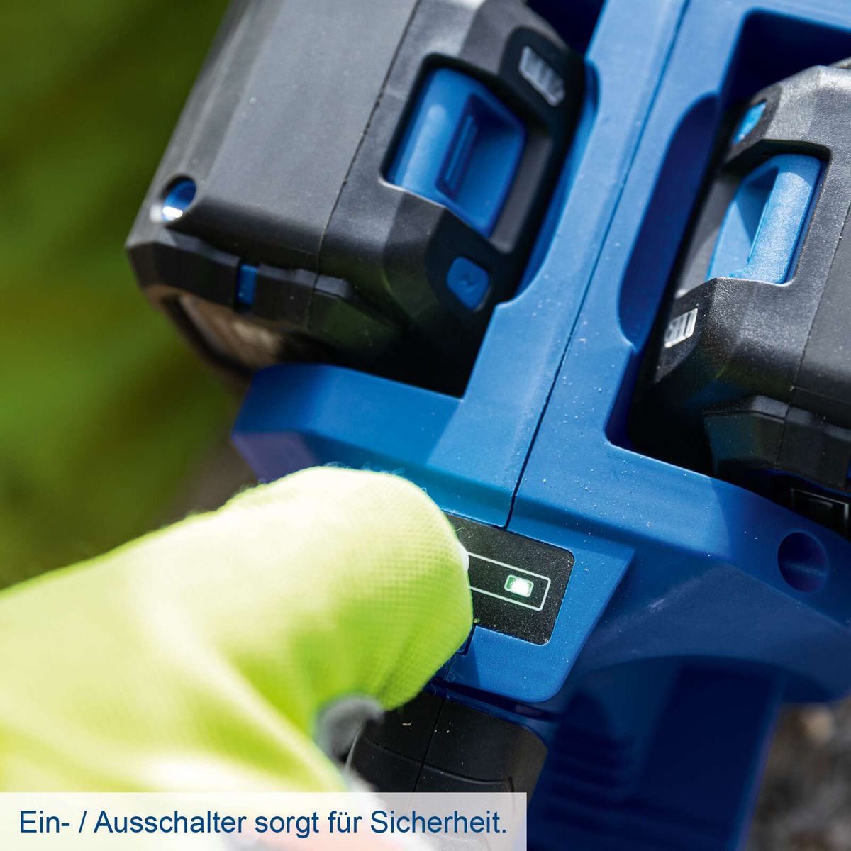 On-/Aus-Schalter für Sicherheit beim Akku-Kettensägenmodell BC-CS355Duo-X