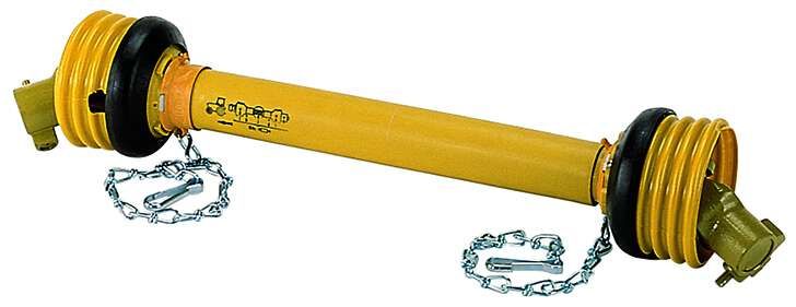 Gelenkwelle w 100 von Scheppach, gezeigt von der Seite mit Sicherheitsketten an beiden Enden.