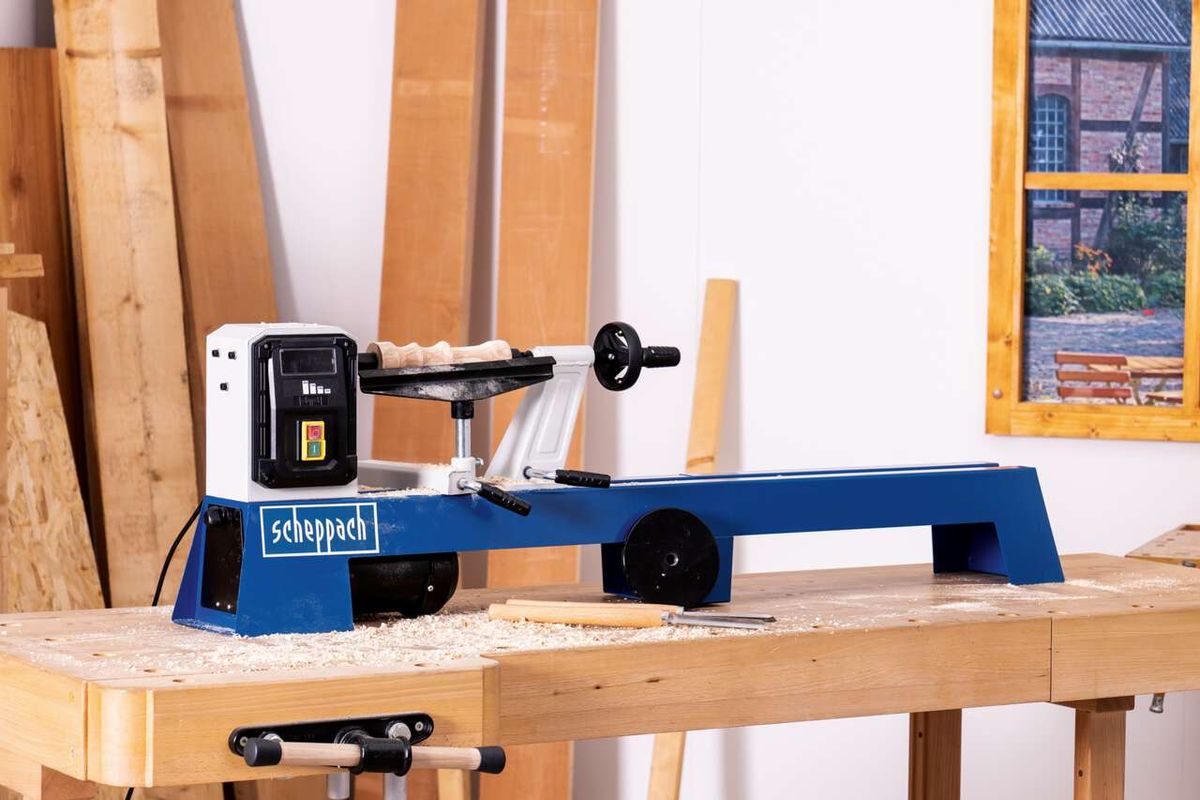 Scheppach-Drechselmaschine DM1100T mit Werkstückhalterung für 350 mm Durchmesser