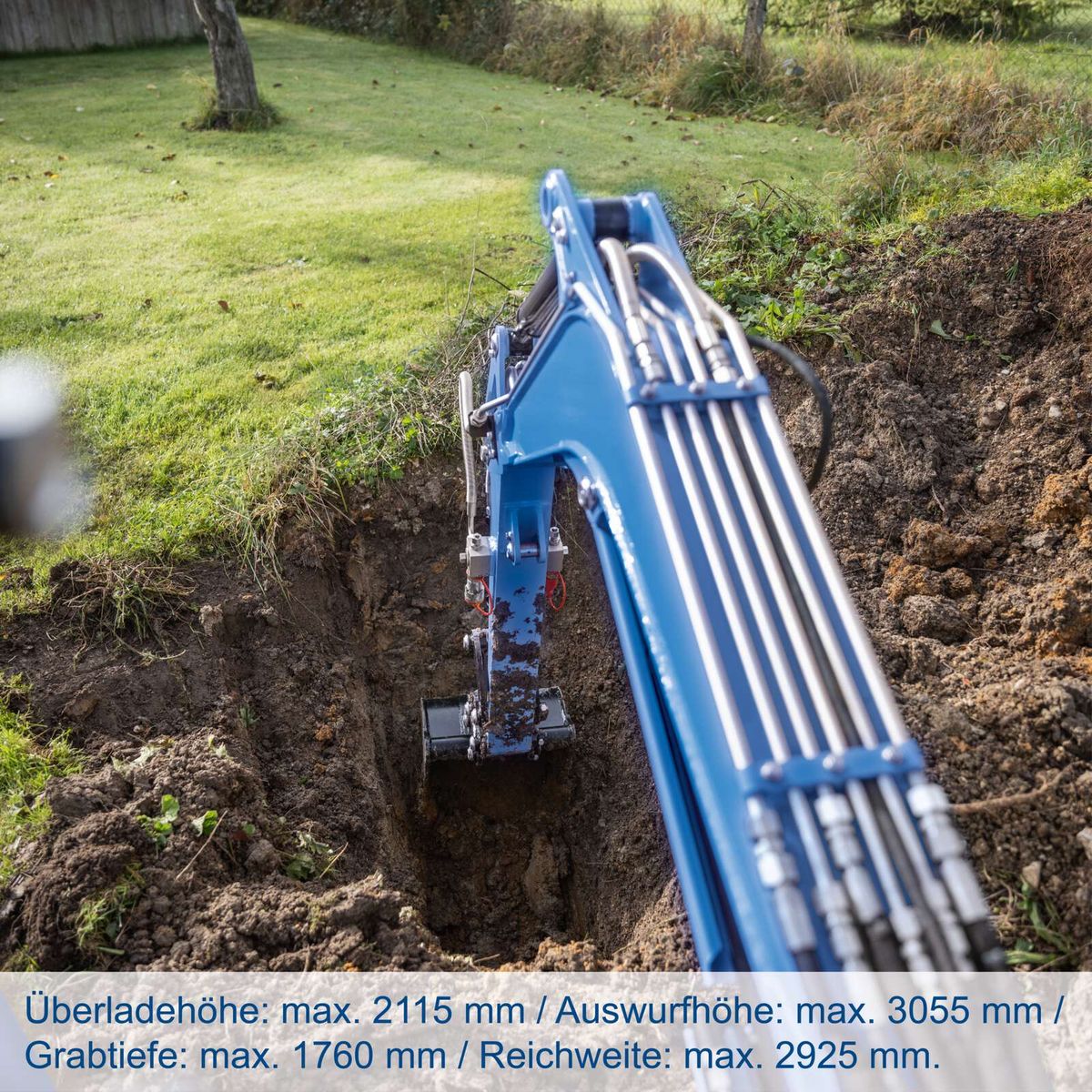Mini-Bagger mit technischen Daten: Überladehöhe 2115 mm, Auswurfhöhe 3055 mm, Grabtiefe 1760 mm, Reichweite 2925 mm