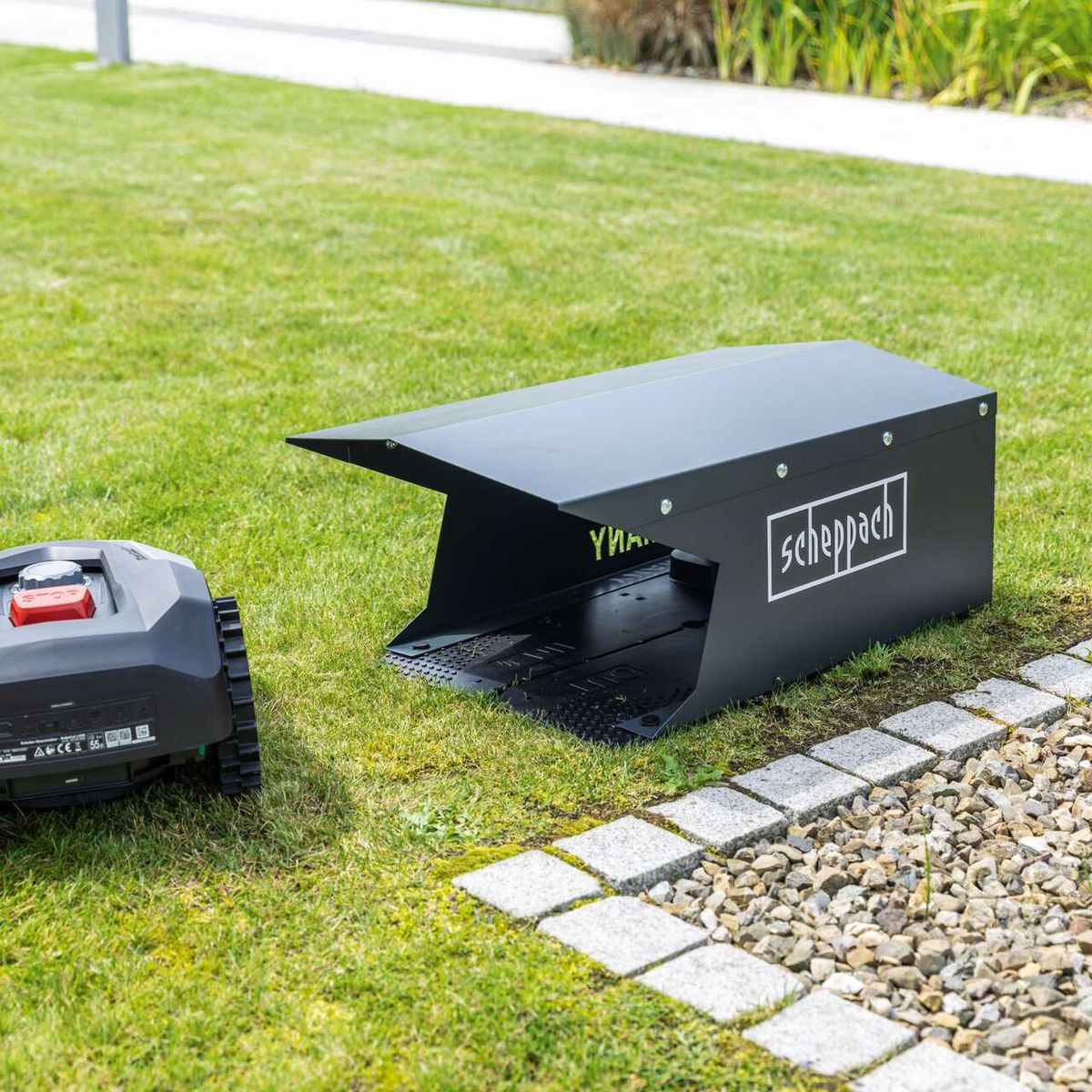 Mährobotergarage Practixx für PX-RRM-600Wi. Geeignet für RoboHome. Rostfreies Metallgehäuse. Made in Germany.