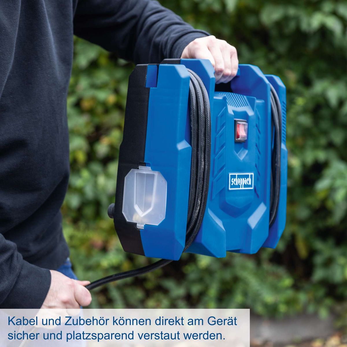Kabel und Zubehör direkt am Gerät sicher und platzsparend verstaut
