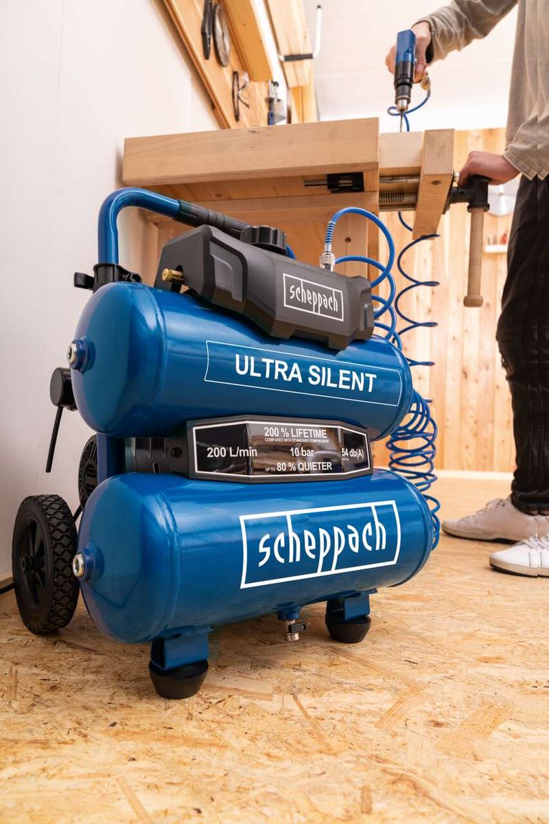 Ultra-silent Scheppach-Doppeldruckluftkompressor HC20Si-Twin mit Zubehör