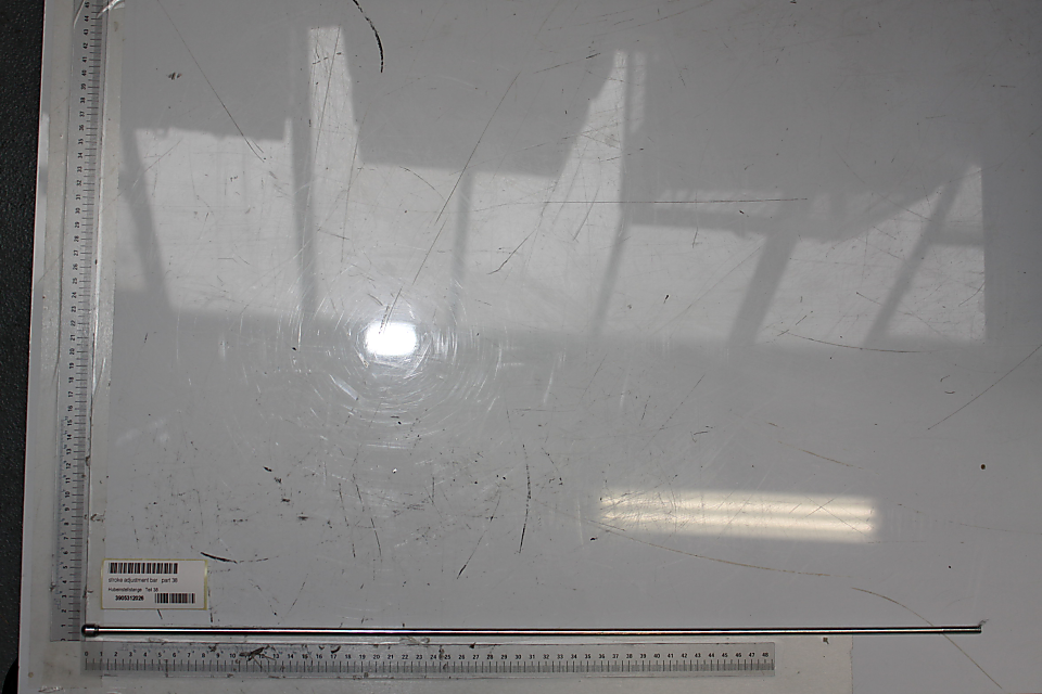 Scheppach-Hubstange mit integriertem Messsystem und Markierung für präzise Einstellung