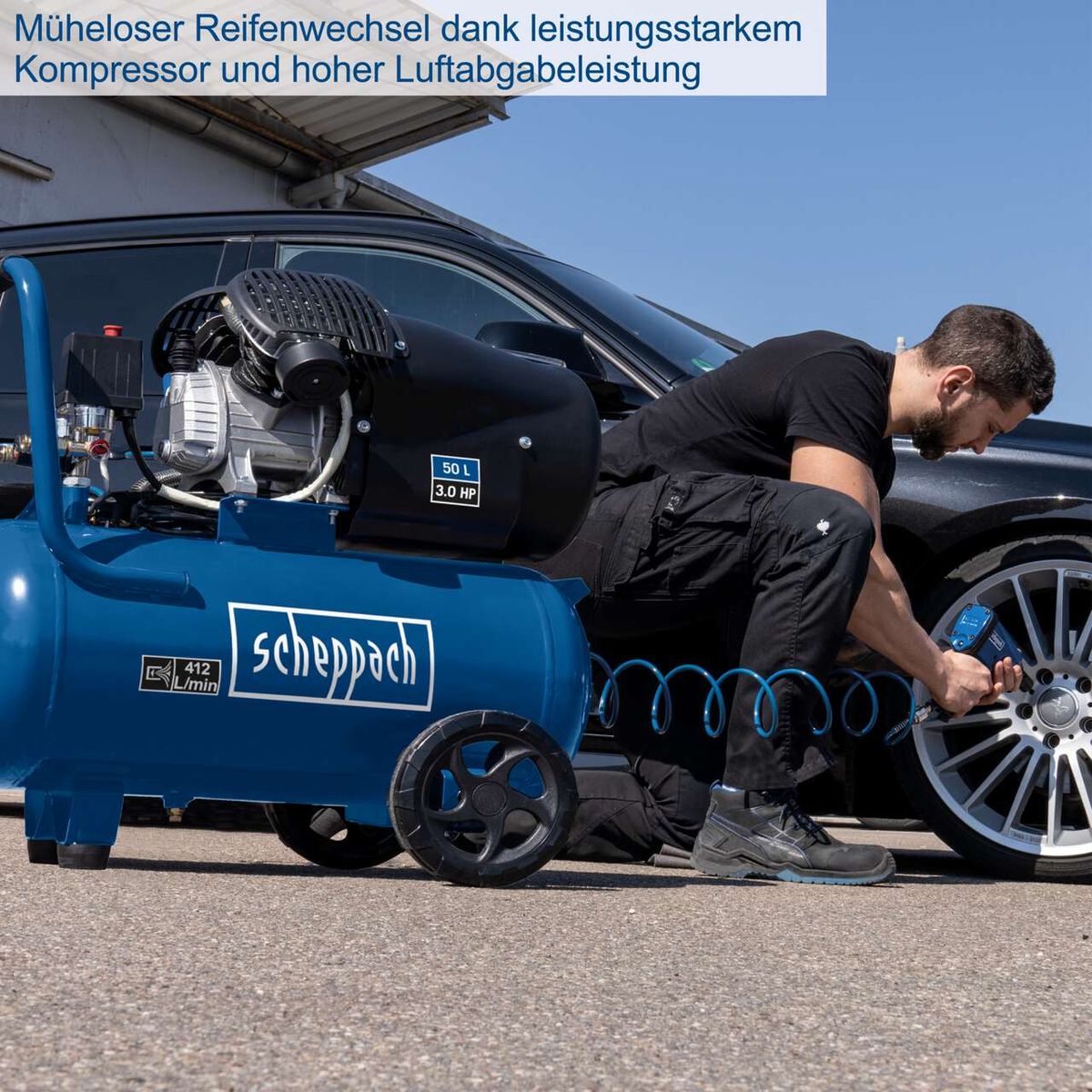 Der Scheppach Kompressor HC55DC Profi Set ermöglicht mühelosen Reifenwechsel dank leistungsstarkem Kompressor und hoher Luftabgabeleistung. Mit 50L Tank und 3,0 HP Leistung. 412L/min Luftabgabe.