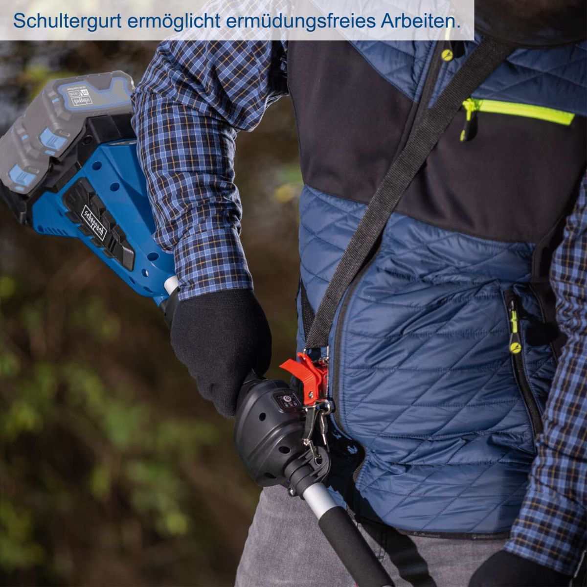 Schultergurt für ergonomisches Tragen des Akku-Multifunktionsgeräts mit Halterung für Akkus und Werkzeug.