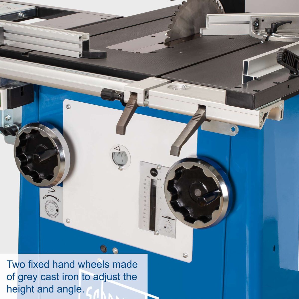 The circular saw bench Precisa 6.0 features two fixed hand wheels made of grey cast iron to adjust the height and angle.