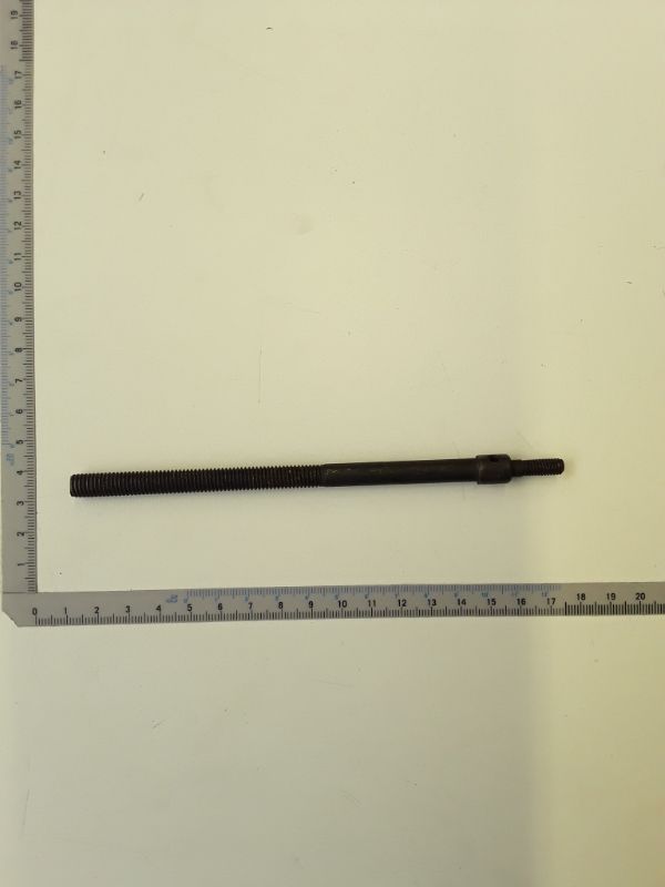 Spindel Ø10x160mm von Scheppach, gezeigt von der Seite auf weißem Hintergrund.