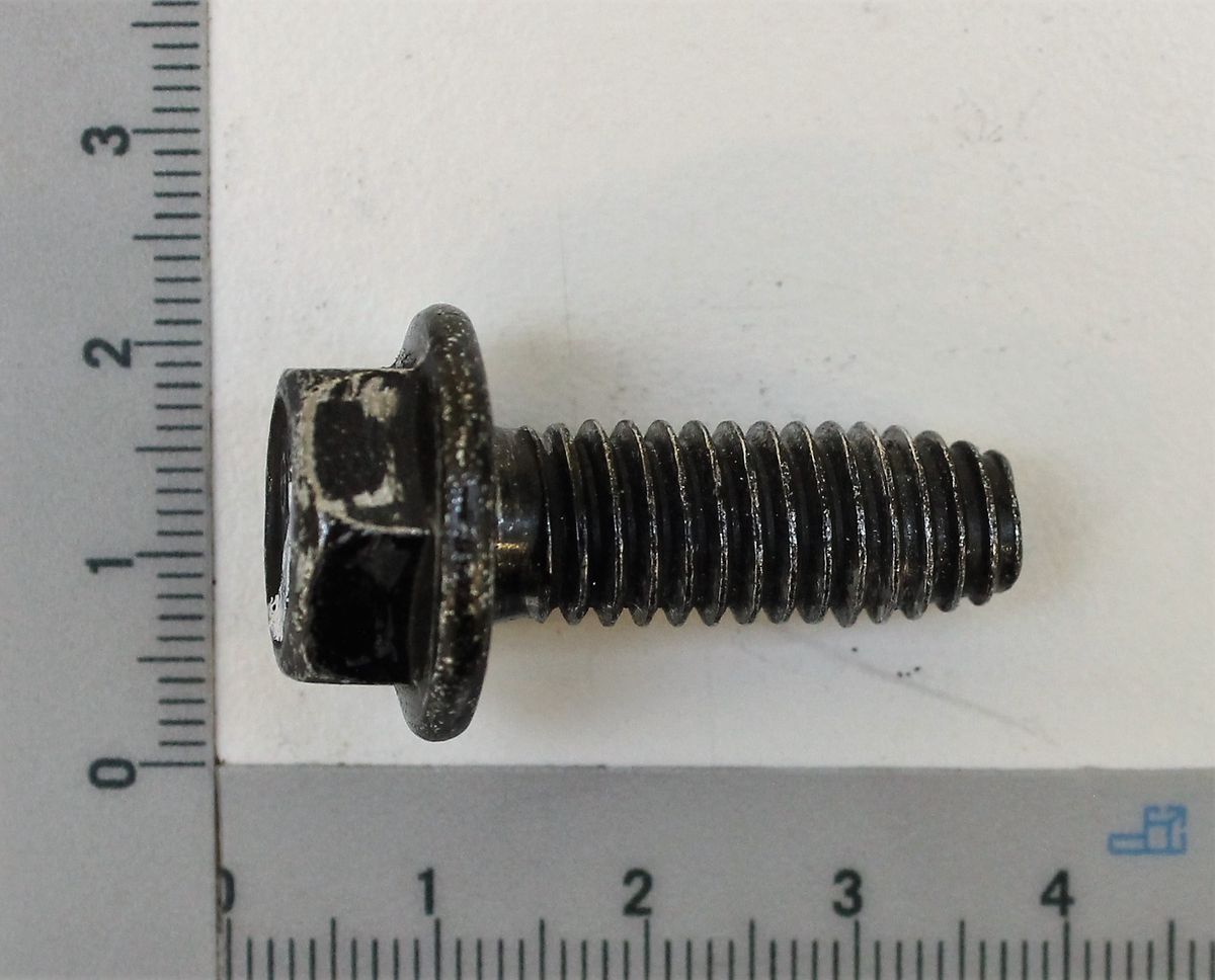 Scheppach-Sechskantskopfschraube mit Flansch im Sondergewinde M9,5x25