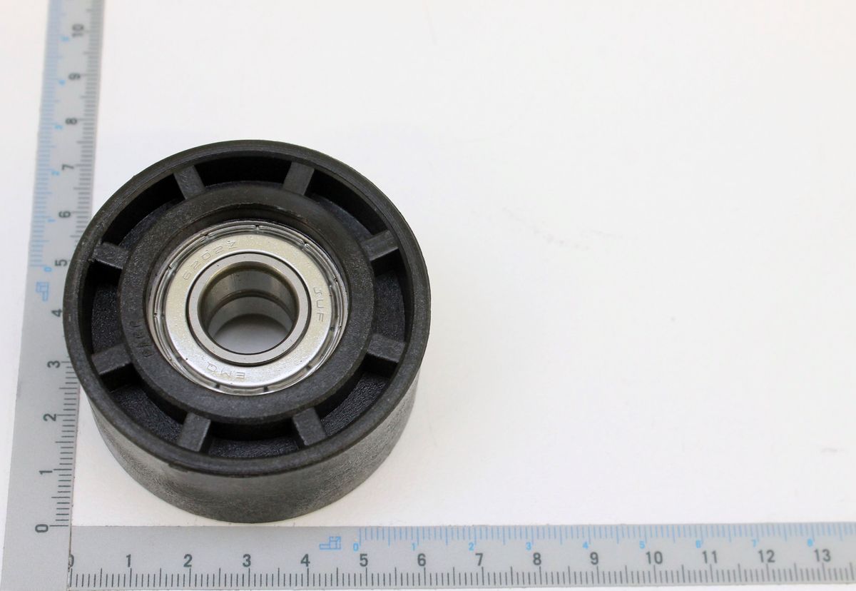 Spannrolle mit integriertem Metallring und Außenführung für präzise Anspannung