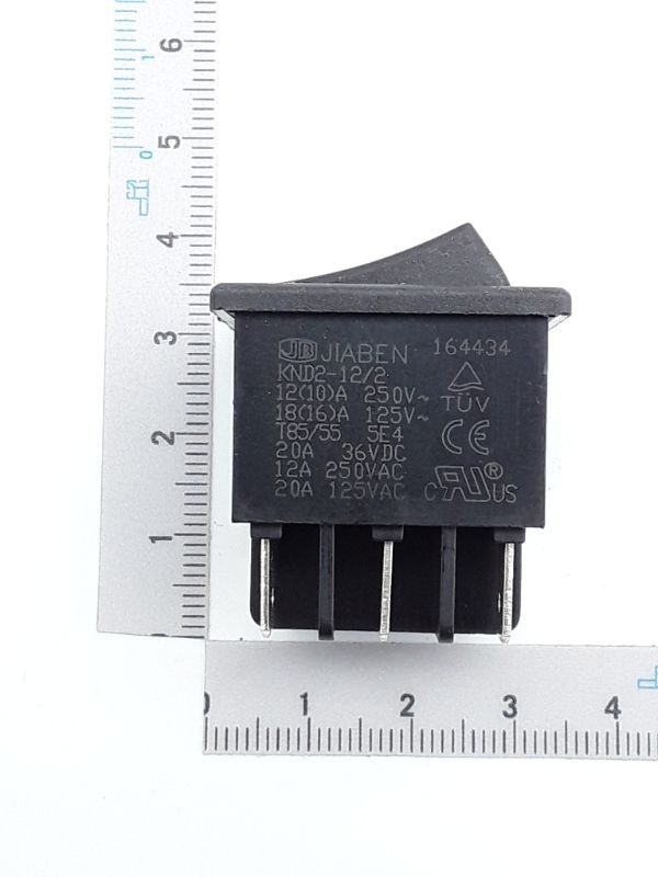 Elektrisches Gerät, Schalter