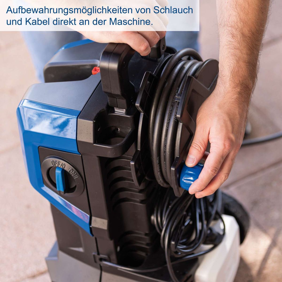 Hochdruckreiniger mit direktem Anschluss von Schlauch und Kabel an die Maschine