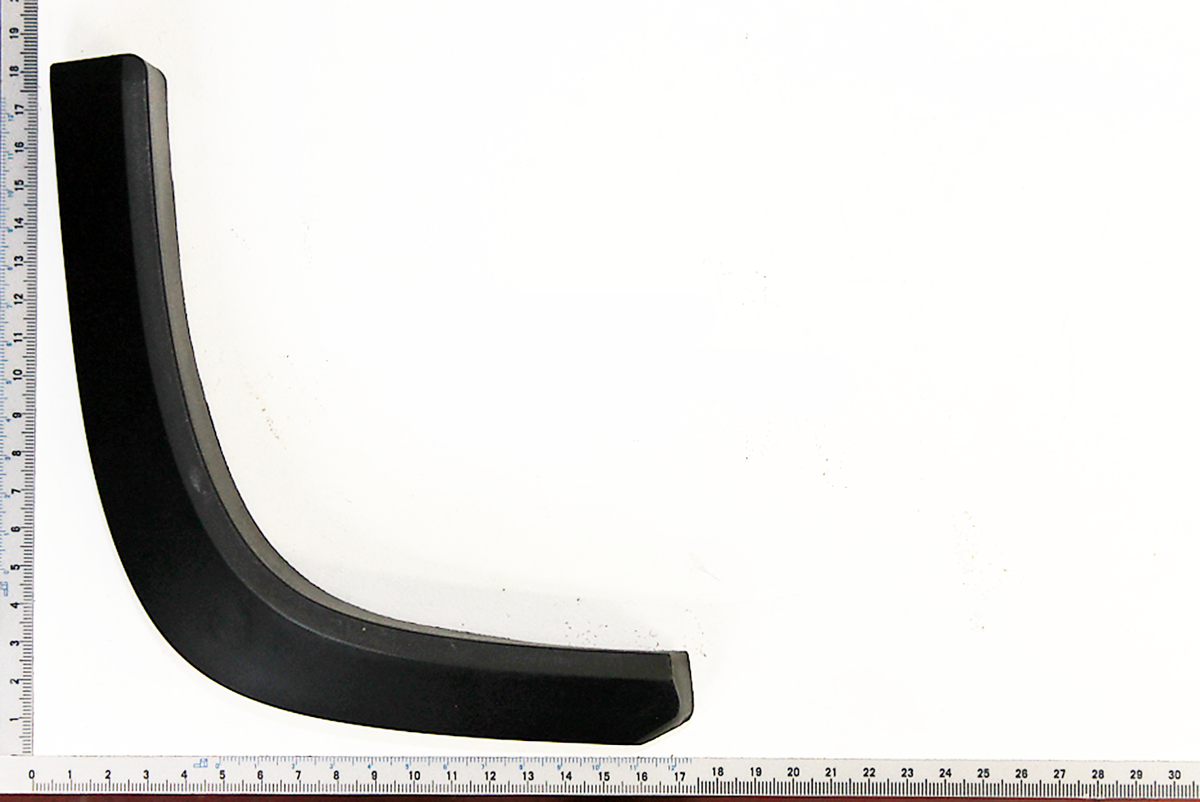 Seitliche Abdeckung rechts, Teil 28, gezeigt von der Seite.