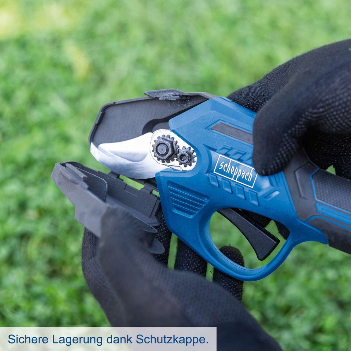 Scheppach Akku-Astschere mit Schutzhaube für sichere Lagerung