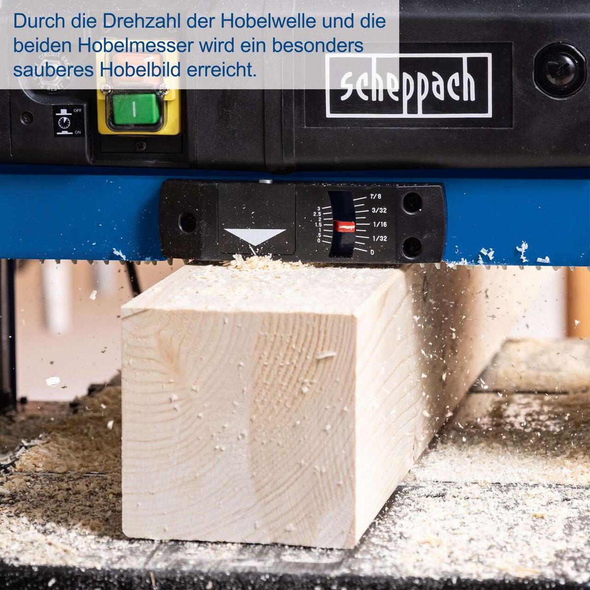 Die Dickenhobelmaschine PLM1800 von Scheppach erreicht ein besonders sauberes Hobelbild durch die Drehzahl der Hobelwelle und die beiden Hobelmesser.