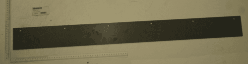 Scheppach Schablonenring, gezeigt von der Seite, mit einem Lineal zur Größenveranschaulichung.