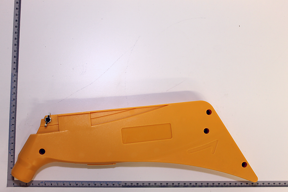 Sägeblattschutz kpl. von Scheppach, von der Seite betrachtet.