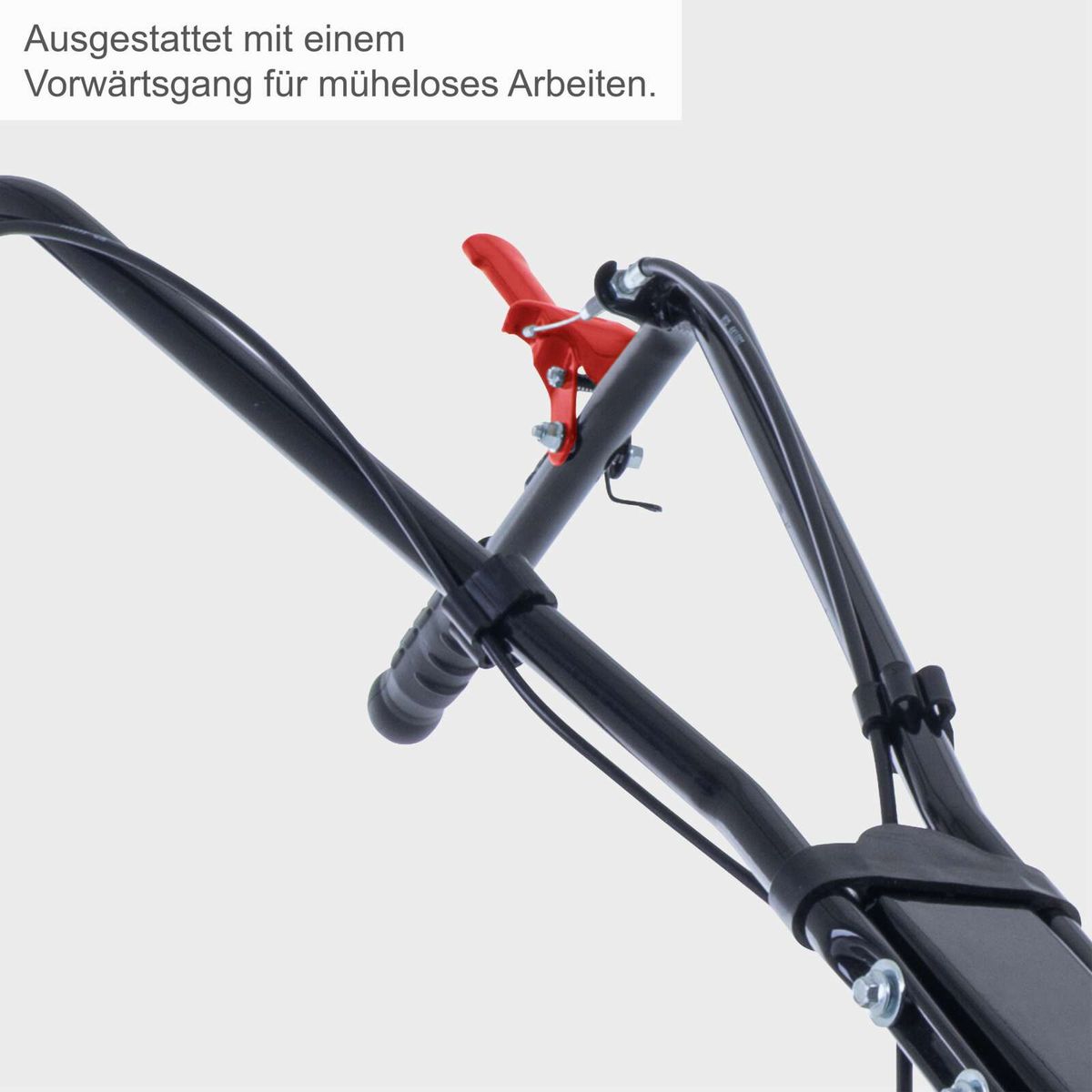 Vorwärtsgang für müheloses Arbeiten mit der Scheppach-Motorhacke
