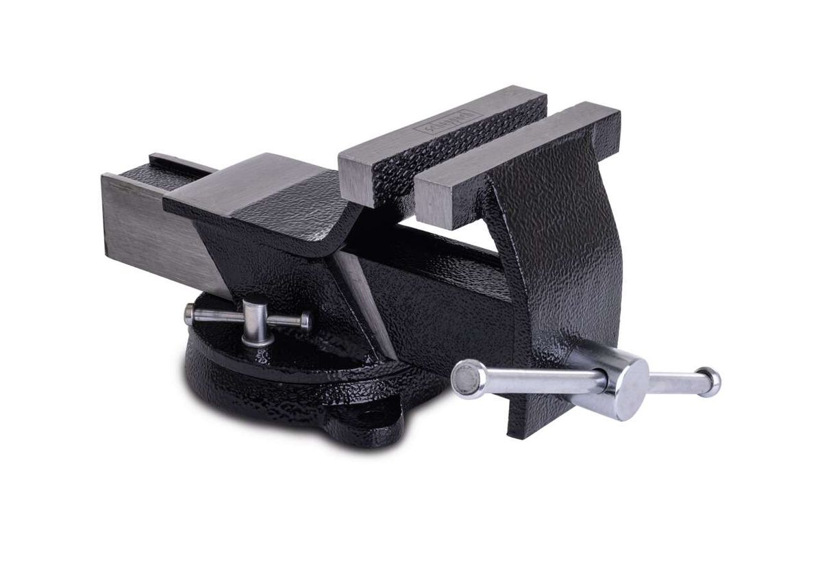 Schraubstock ASV360-80 von Scheppach, schwarz. Gezeigt von der Seite mit geöffneten Backen.