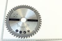 Scheppach-Kreissägeblatt mit 216 mm Durchmesser, 30 mm Breite und 2,8 mm Stärke