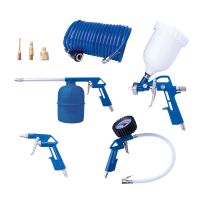 Set aus Scheppach-Geräten für Sprühsysteme: Hochdruckpistole, Luftkompressor mit Schläuchen, Druckmesser und Adapter