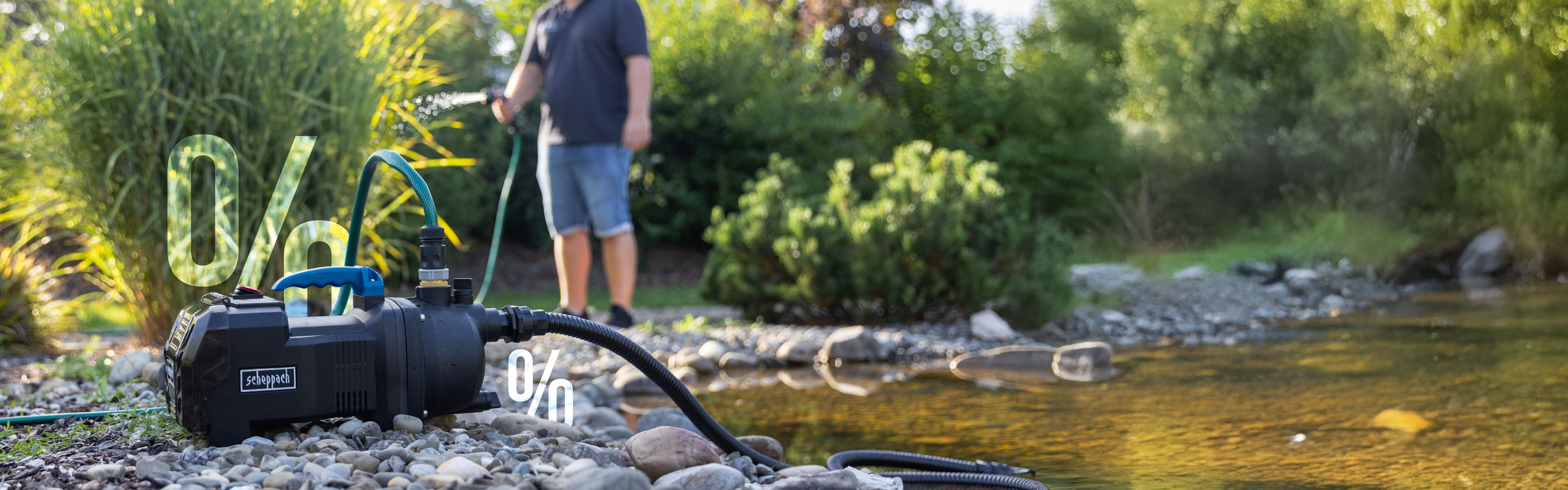 Scheppach-Wasserpumpe mit 0%-Indikator für Außenbereich, gepflückt auf Steinen am Ufer