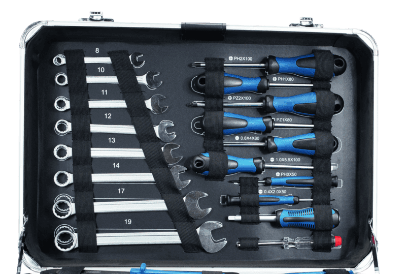 Werkzeugkoffer TB150 Scheppach - 101 befüllt & Werkzeug abschließbar tlg